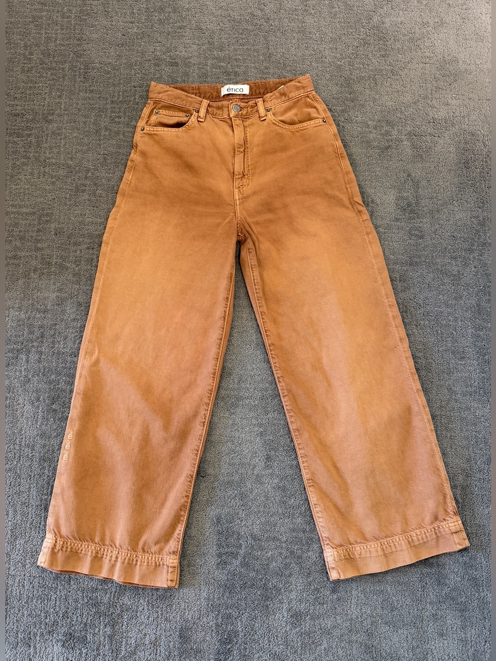 Ética Devon High Rise Wide Leg Crop Jeans in Terra Cotta